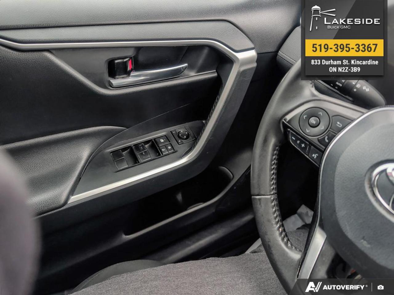 2019 Toyota RAV4 XLE 4dr Front-wheel Drive Photo