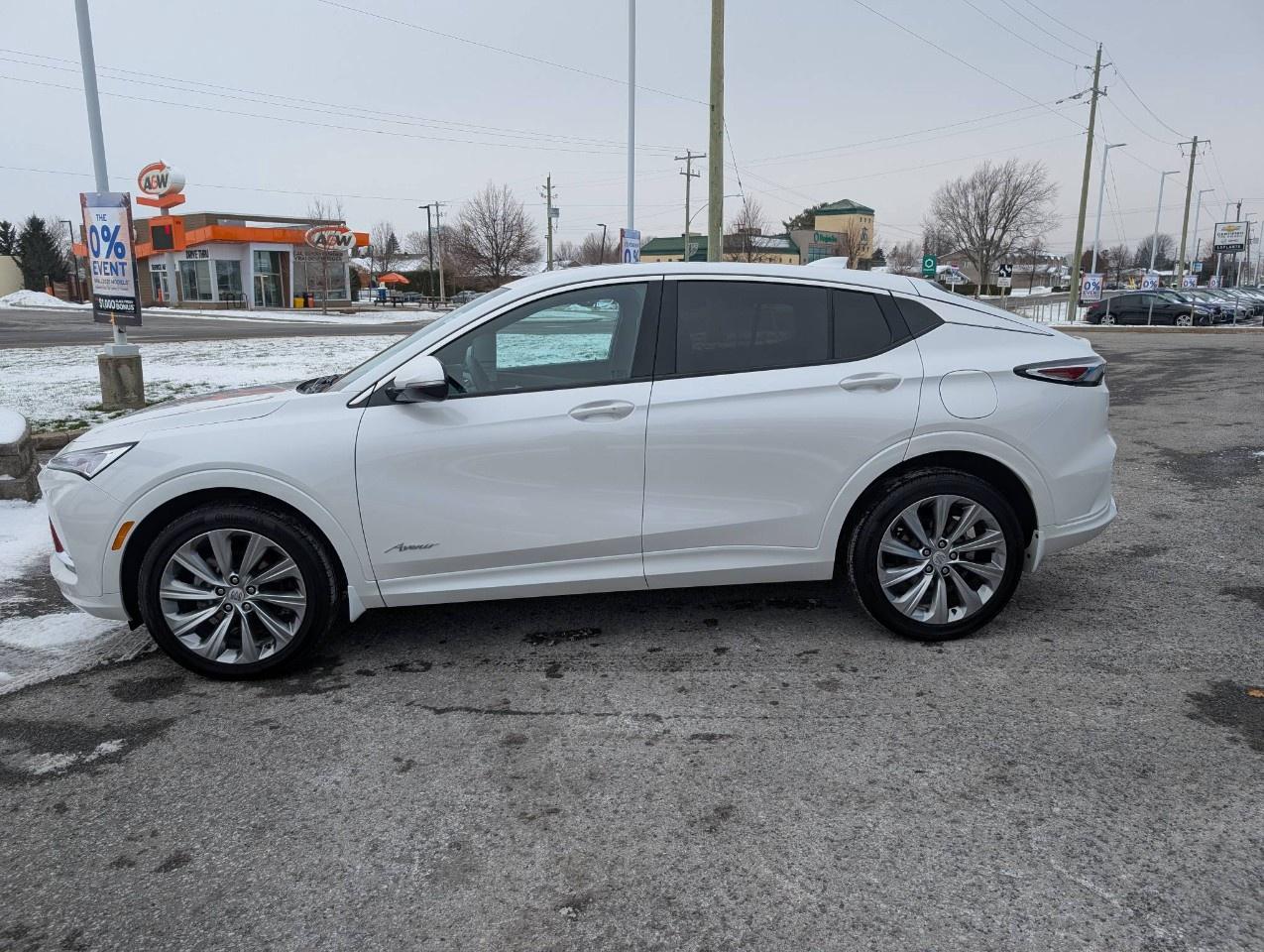 2024 Buick Envista FWD 4dr Avenir Photo