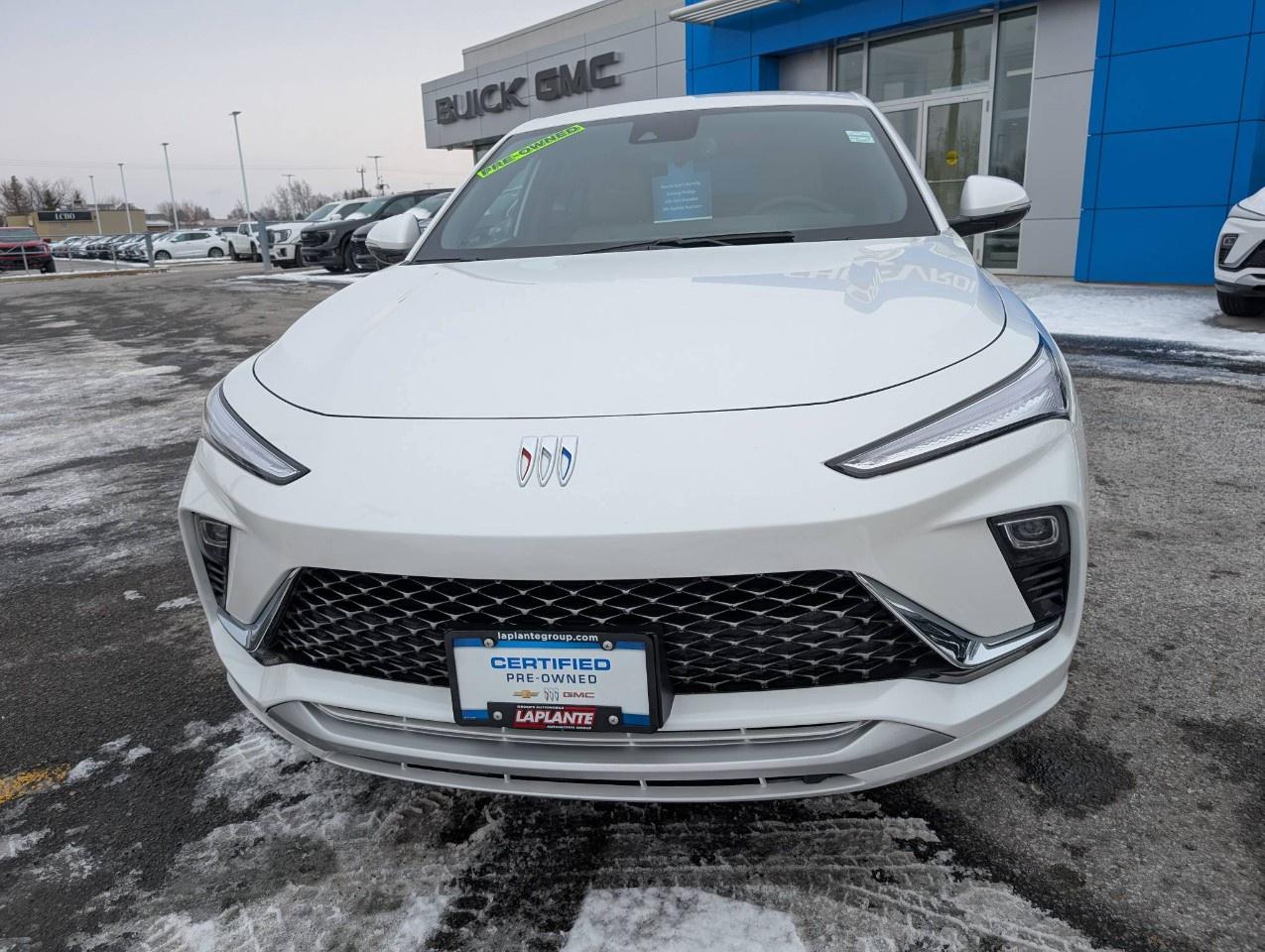 2024 Buick Envista FWD 4dr Avenir Photo