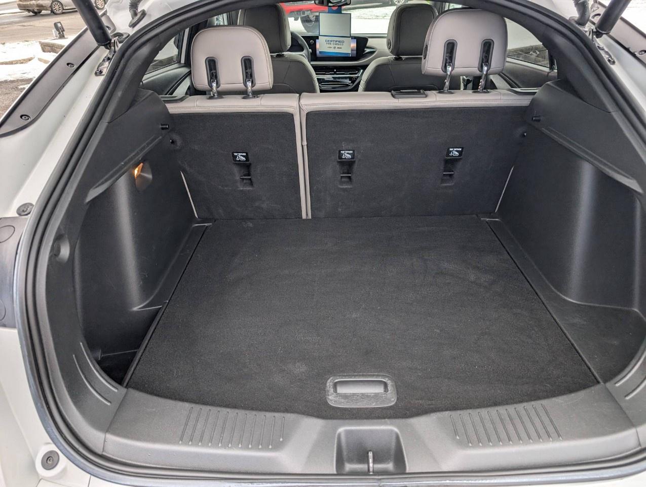 2024 Buick Envista FWD 4dr Avenir Photo