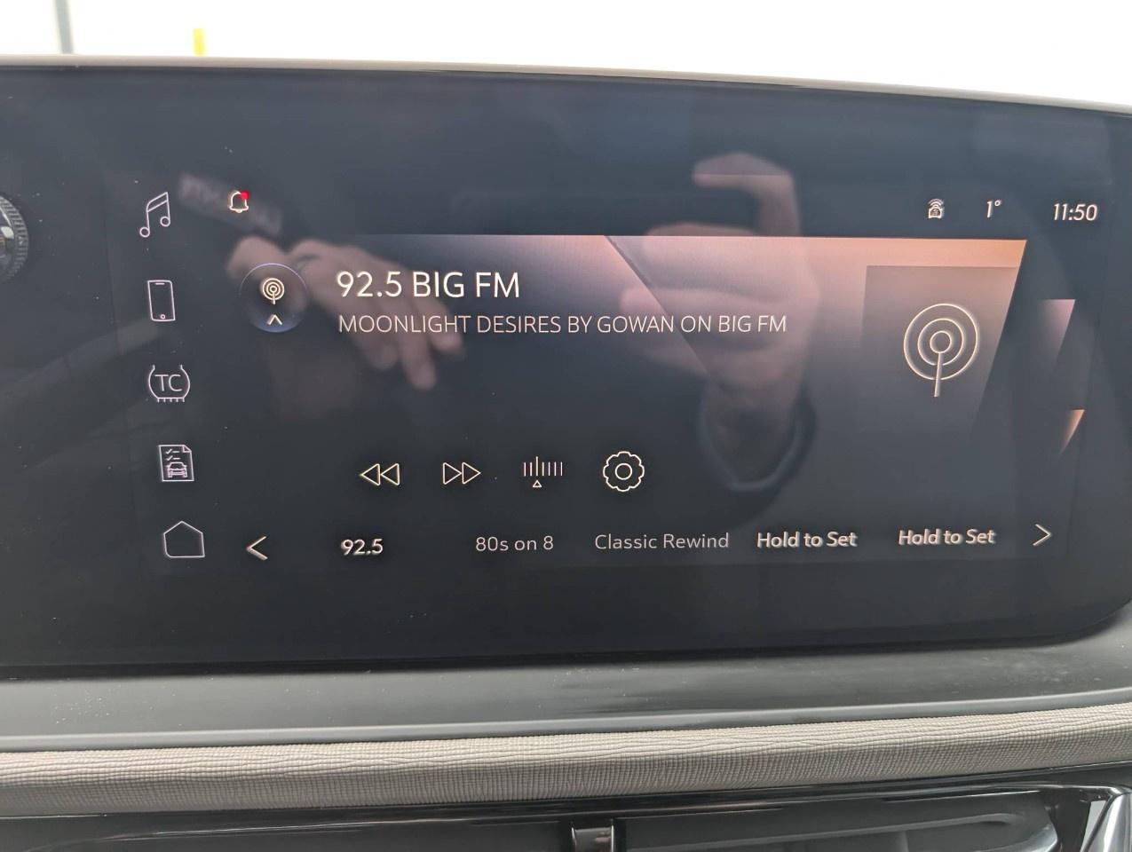 2024 Buick Envista FWD 4dr Avenir Photo