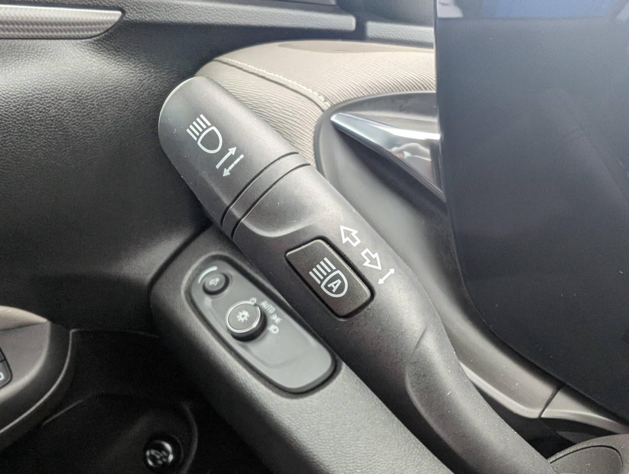 2024 Buick Envista FWD 4dr Avenir Photo