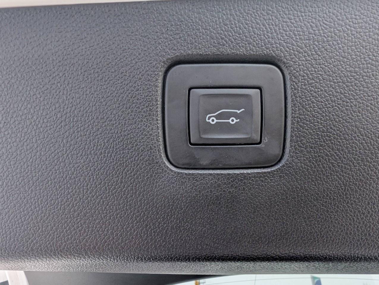 2024 Buick Envista FWD 4dr Avenir Photo