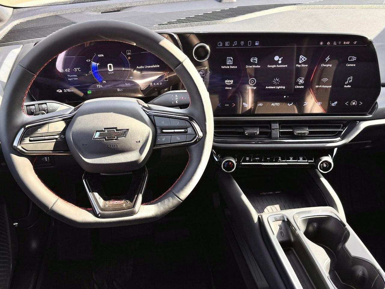 2025 Chevrolet Equinox EV 4dr RS Photo