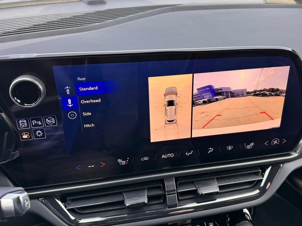 2025 Chevrolet Equinox EV 4dr RS Photo