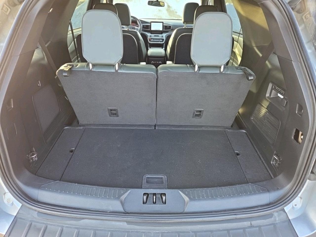 2022 Ford Explorer Timberline 4dr 4x4 Photo3