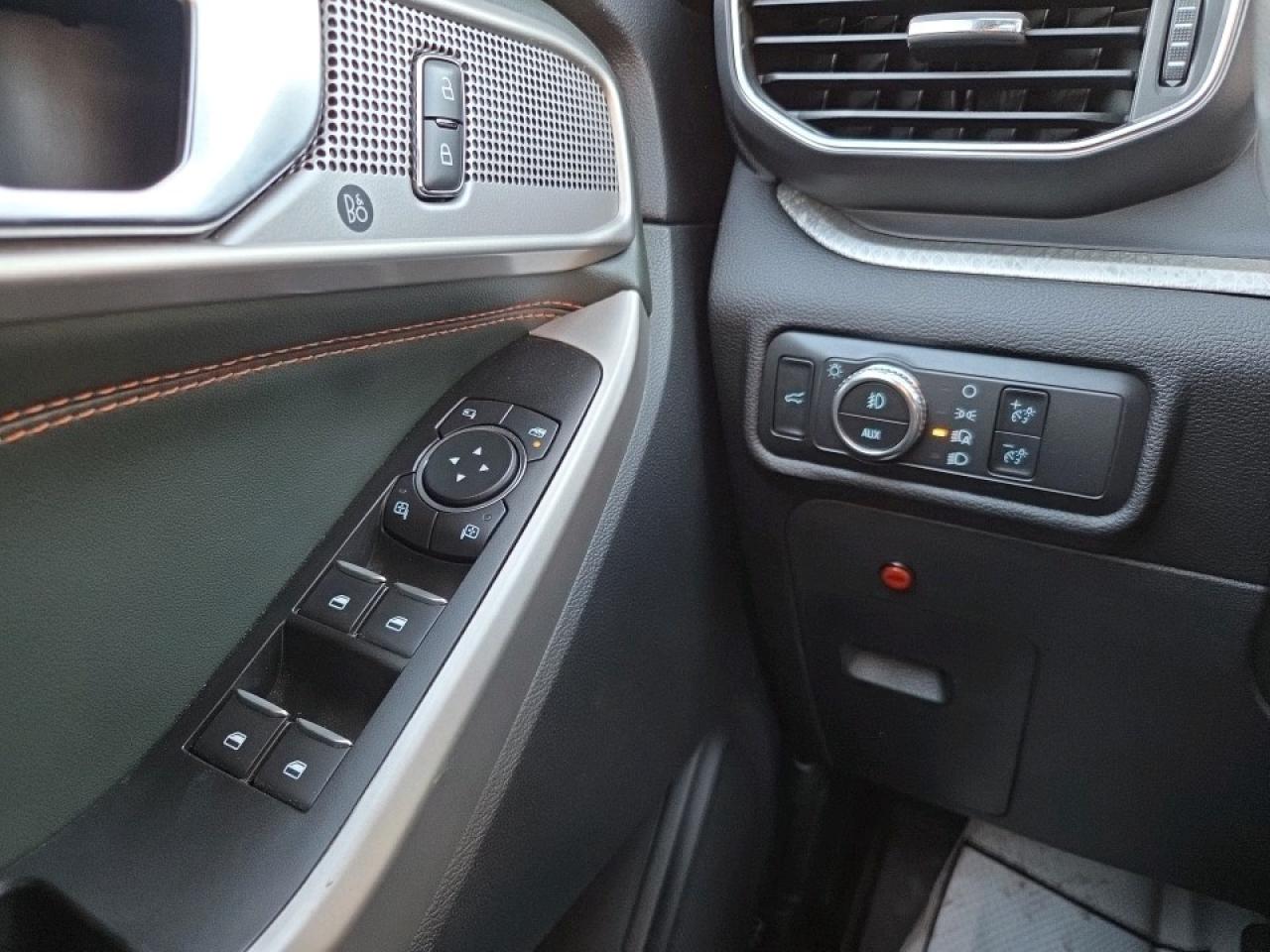 2022 Ford Explorer Timberline 4dr 4x4 Photo