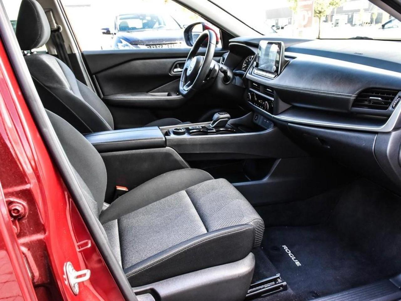 2024 Nissan Rogue SV Moonroof 4dr All-Wheel Drive Sport Utility Photo