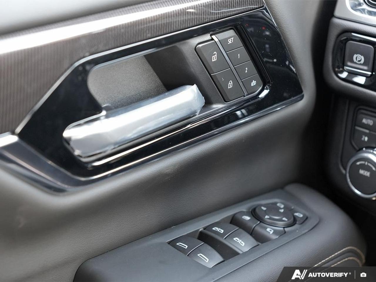 2026 GMC Yukon XL 4WD 4dr Elevation Photo