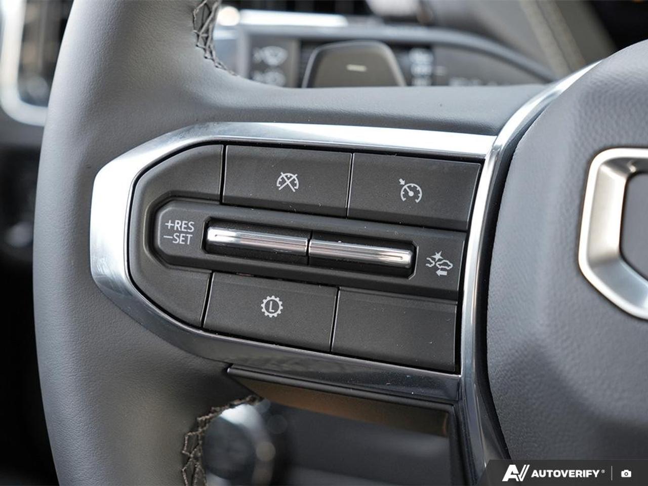 2026 GMC Yukon XL 4WD 4dr Elevation Photo