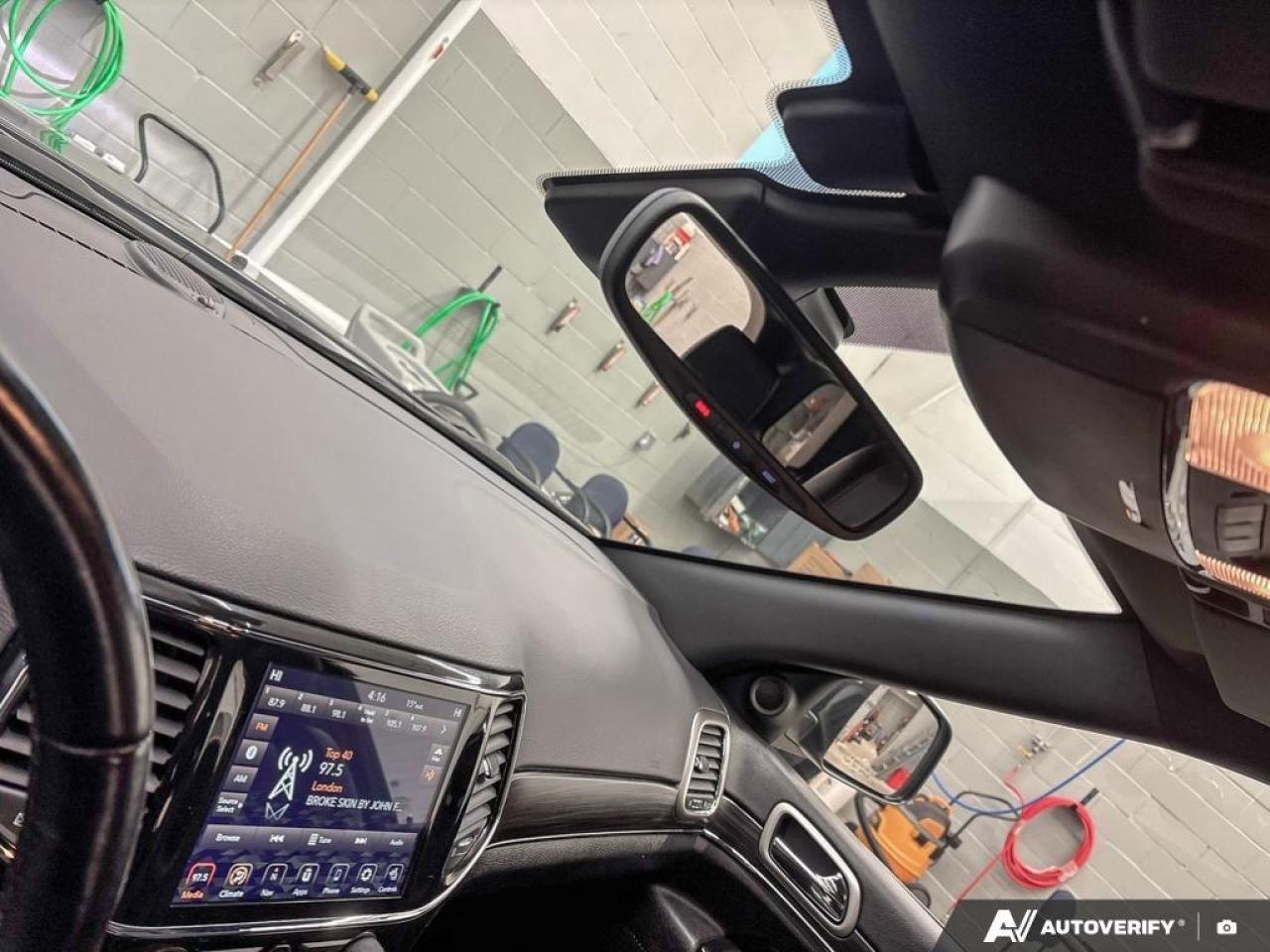 2022 Jeep Grand Cherokee WK Limited 4dr 4x4 Photo