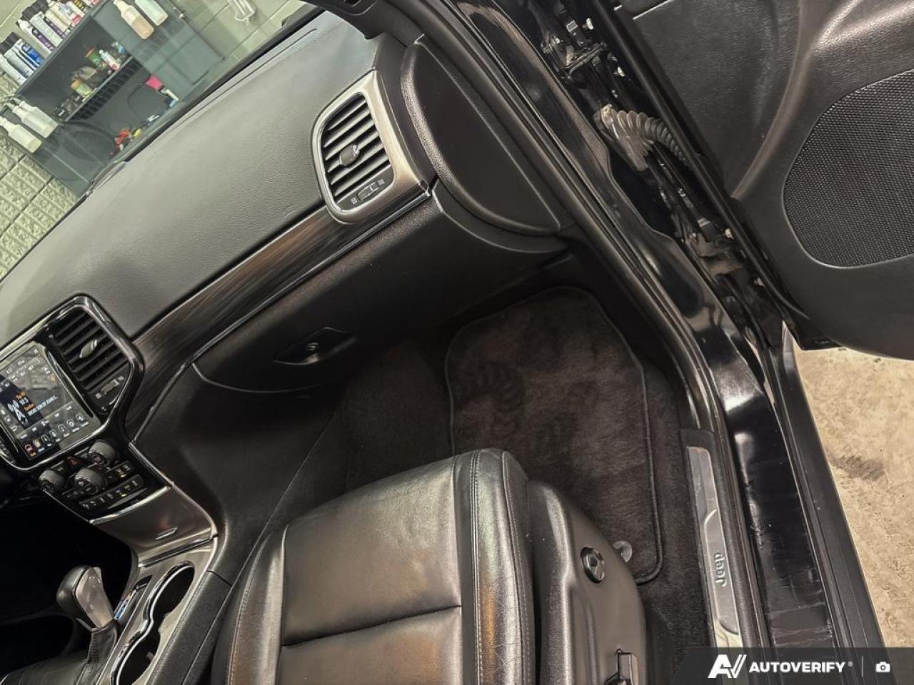 2022 Jeep Grand Cherokee WK Limited 4dr 4x4 Photo