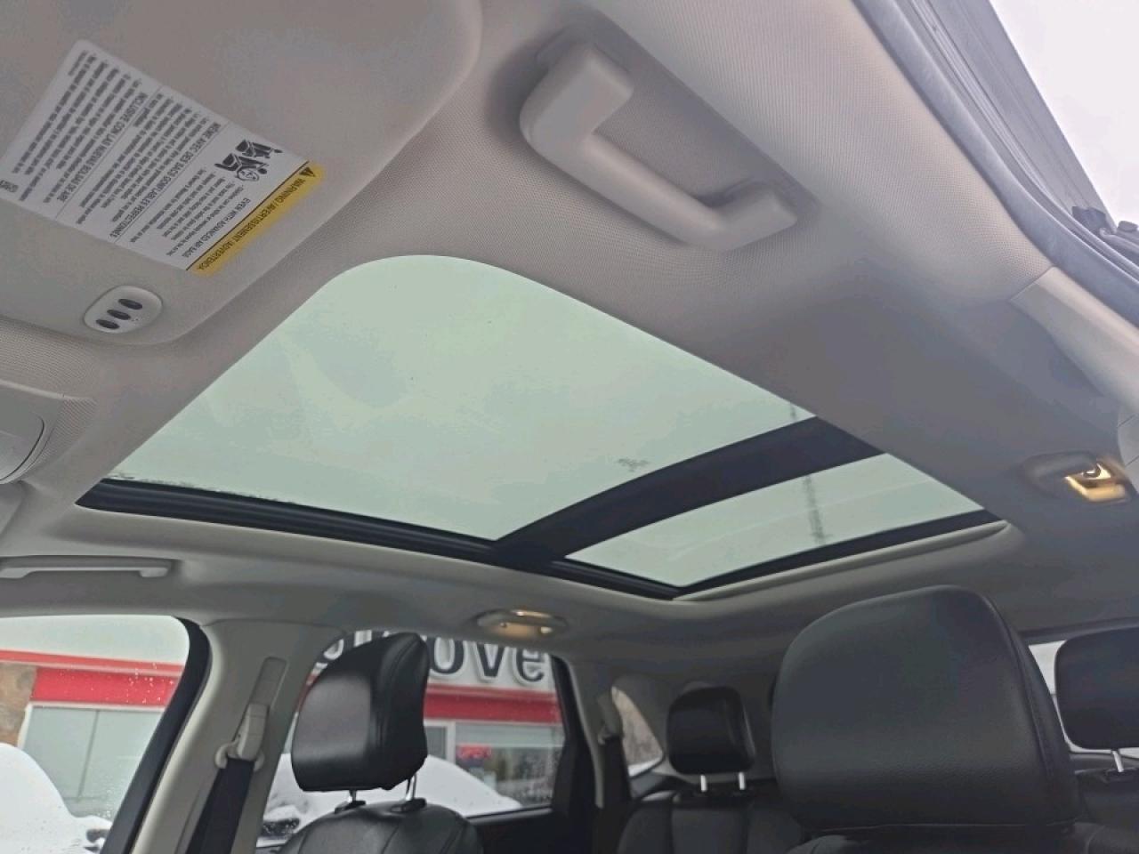 2017 Ford Edge TITANIUM 4DR ALL-WHEEL DRIVE Photo