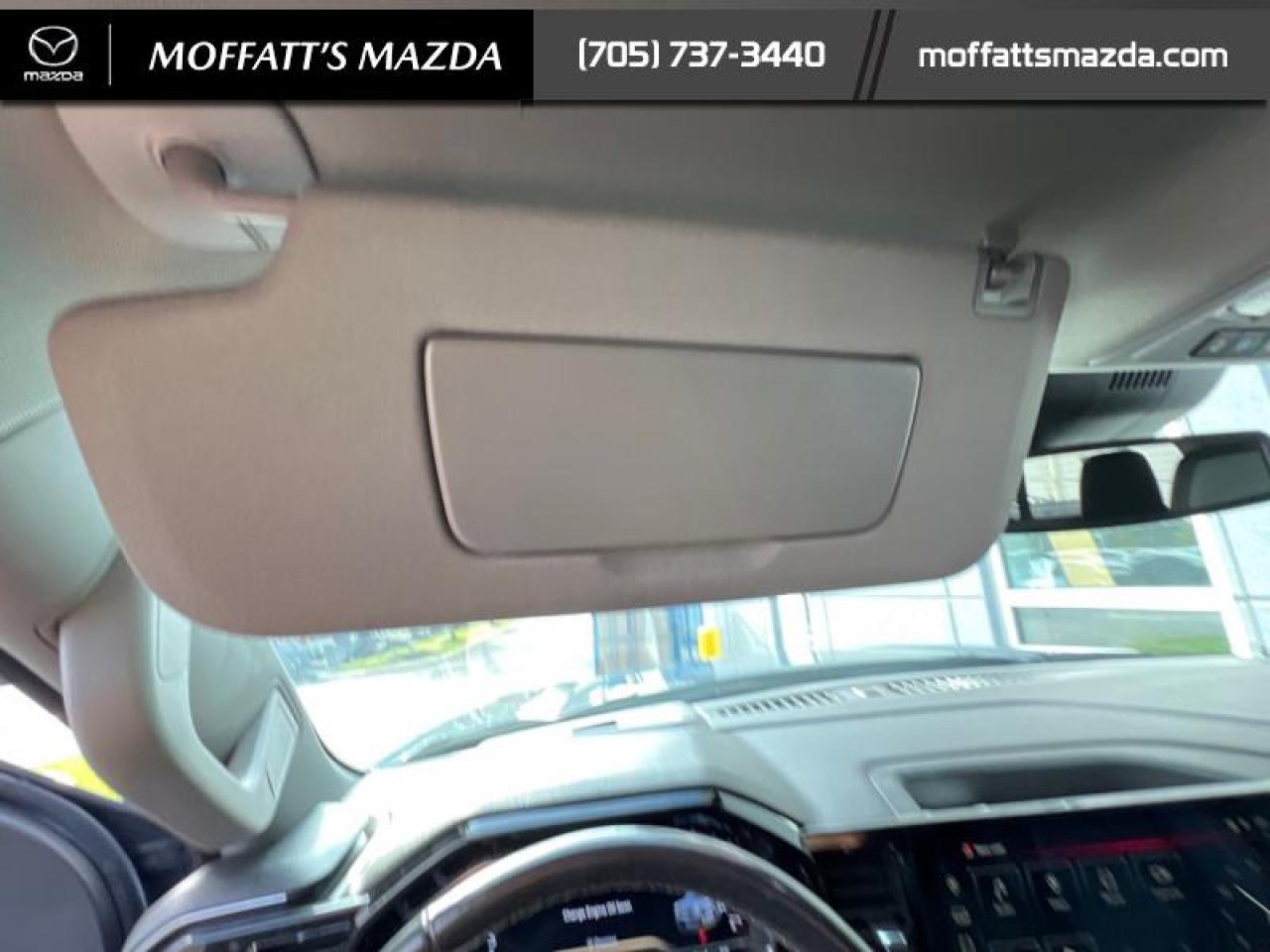 2023 GMC Sierra 1500 SLT Photo