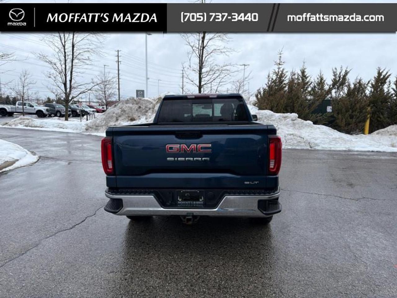 2023 GMC Sierra 1500 SLT Photo
