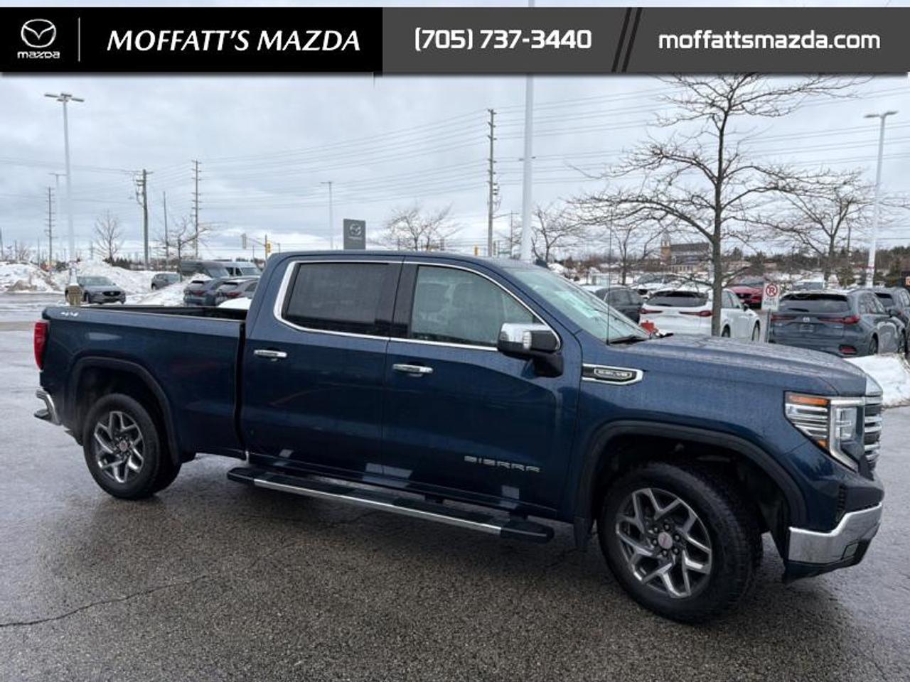 2023 GMC Sierra 1500 SLT Photo