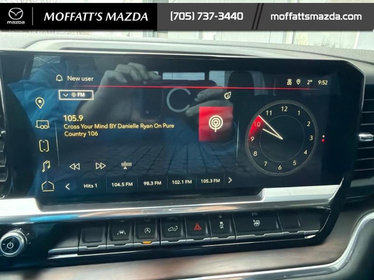 2023 GMC Sierra 1500 SLT Photo