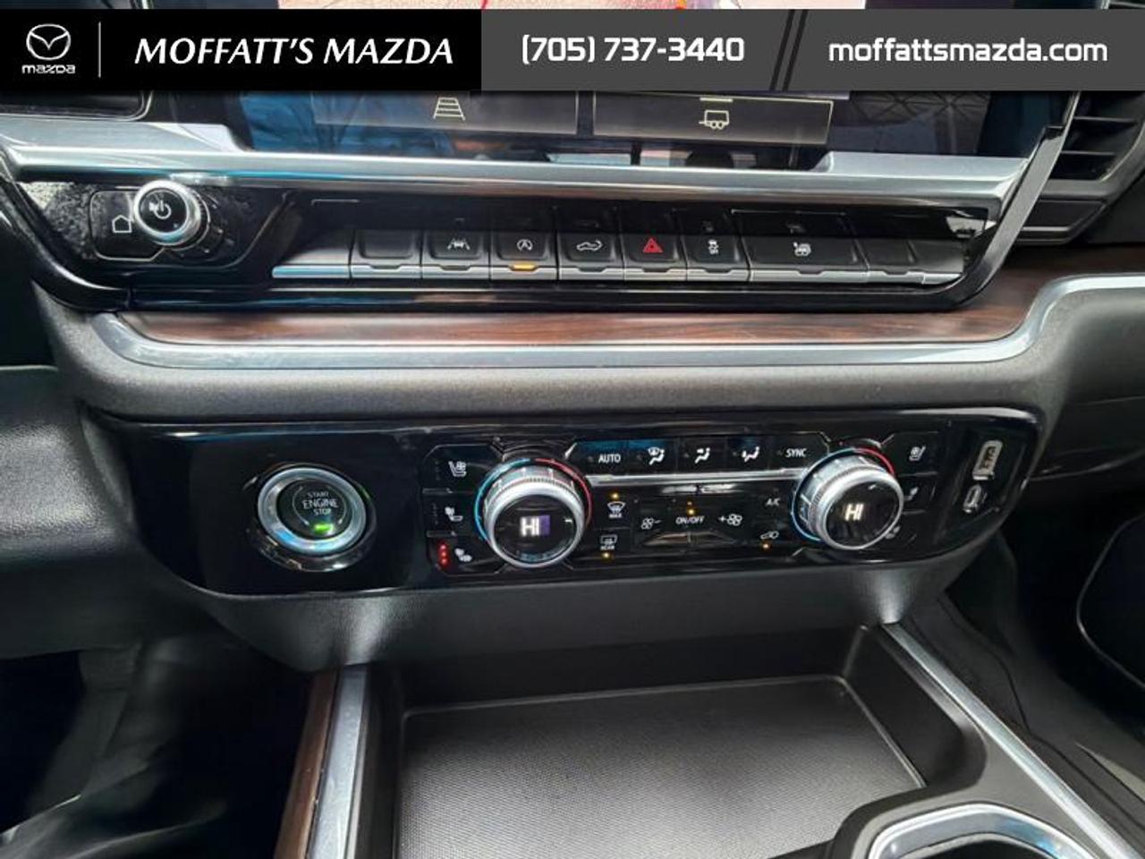 2023 GMC Sierra 1500 SLT Photo