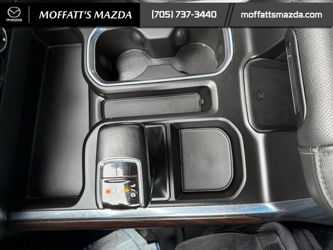 2023 GMC Sierra 1500 SLT Photo