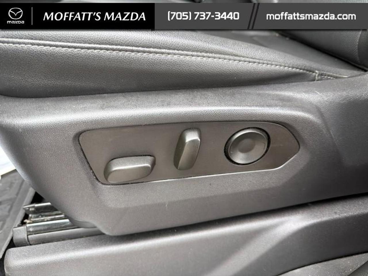 2023 GMC Sierra 1500 SLT Photo