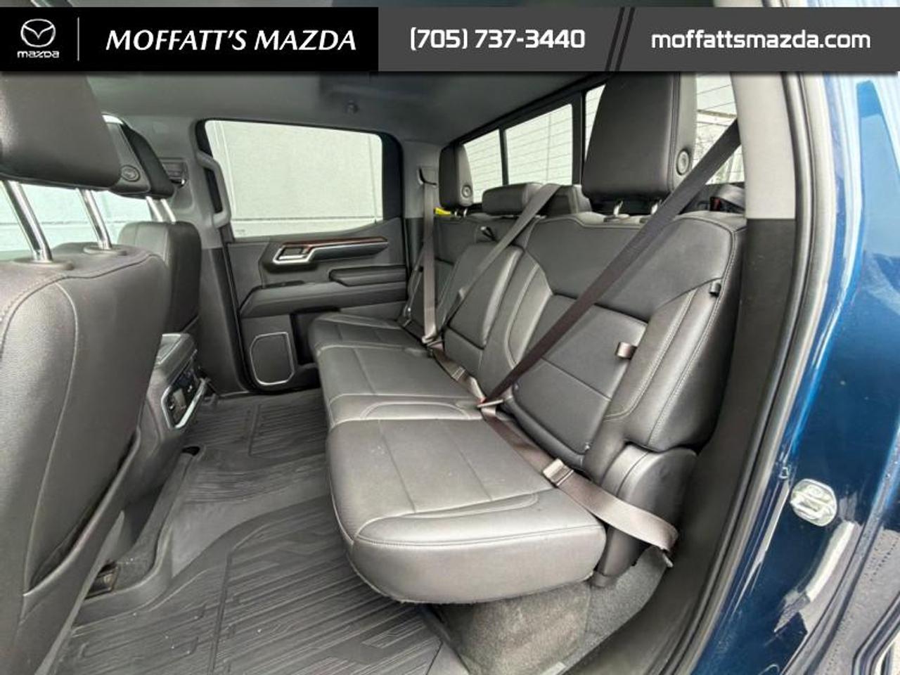 2023 GMC Sierra 1500 SLT Photo