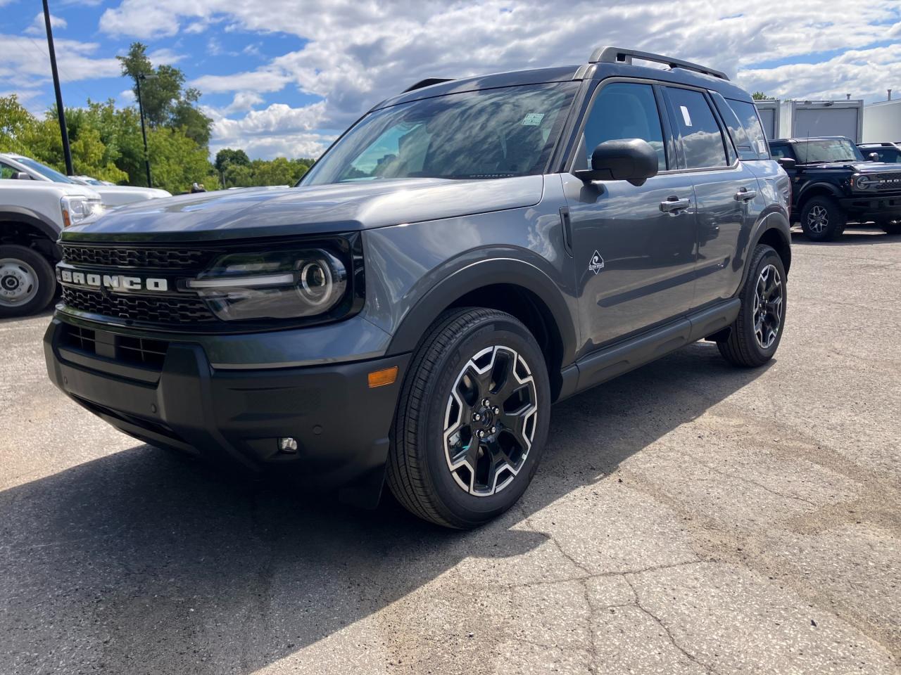 2025 Ford Bronco Sport Outer Banks 4dr 4x4 Photo0