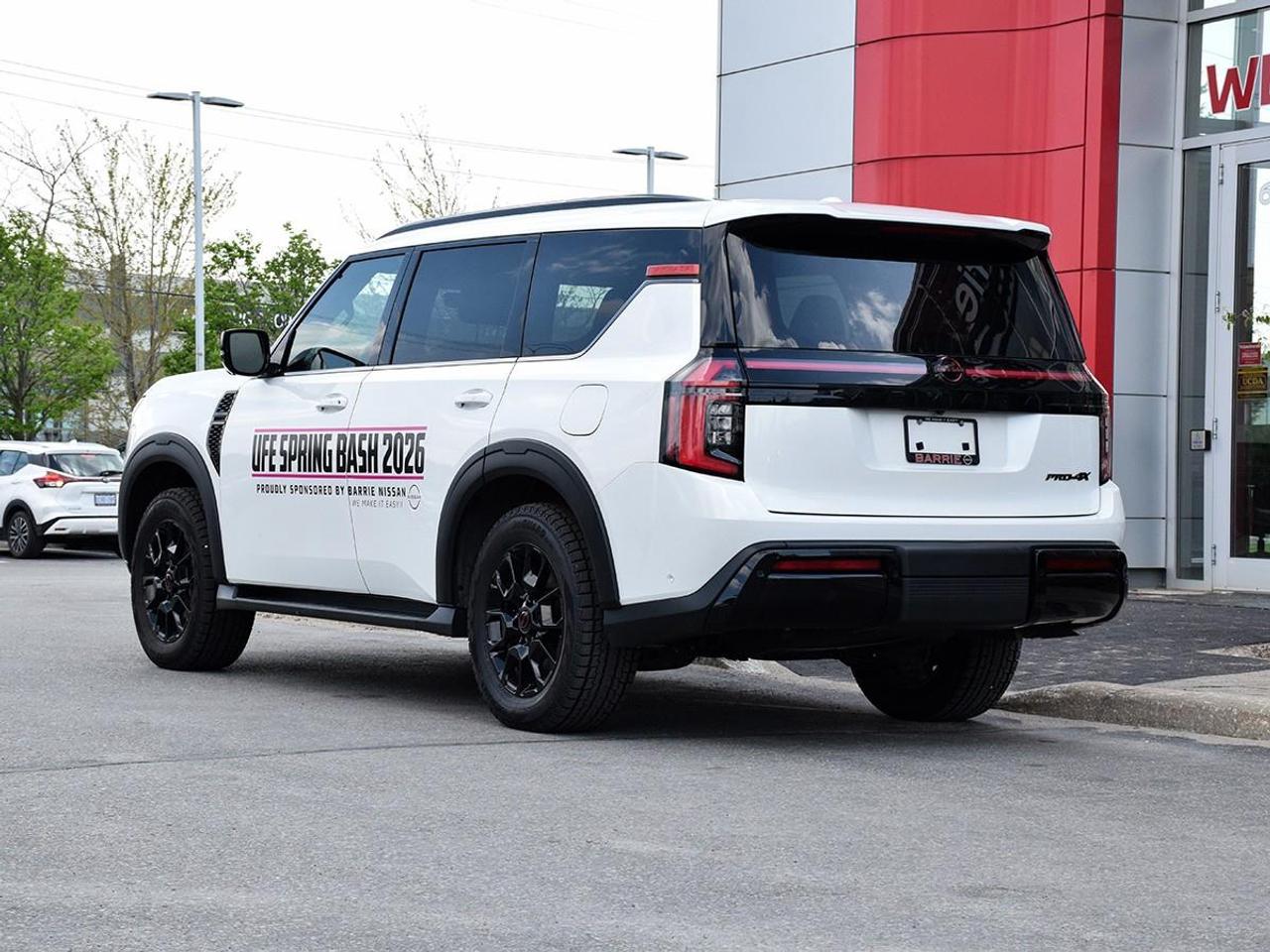 2026 Nissan Armada PRO-4X 4dr 4x4 Photo