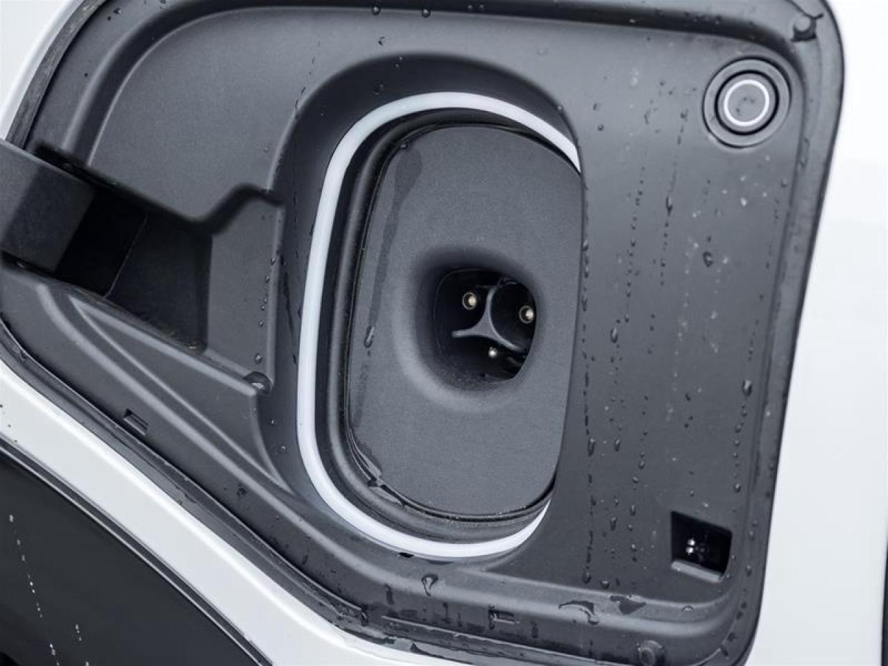 2026 Cadillac OPTIQ Luxury 4dr Photo