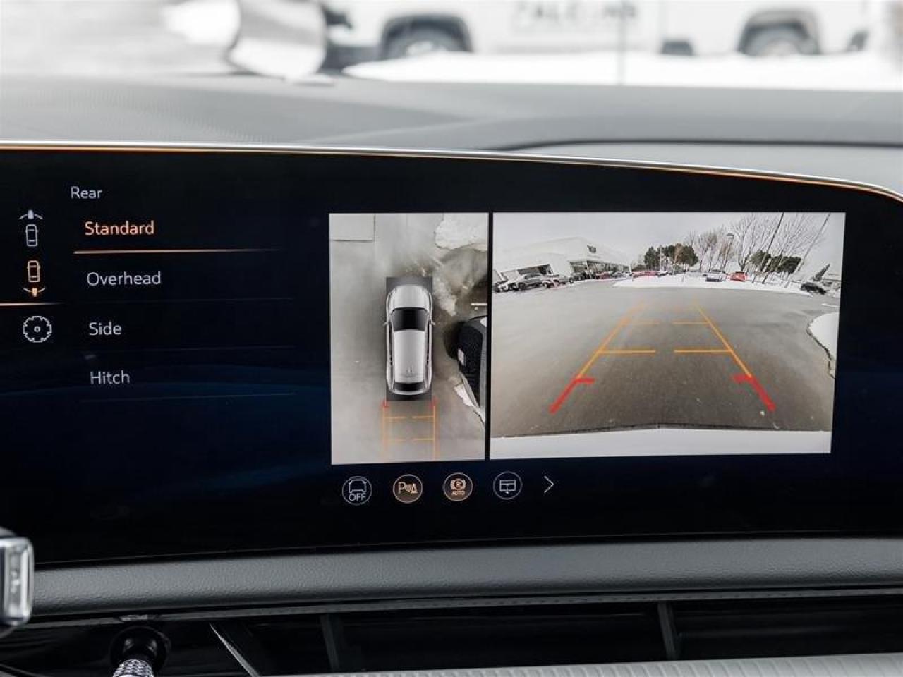 2026 Cadillac OPTIQ Luxury 4dr Photo