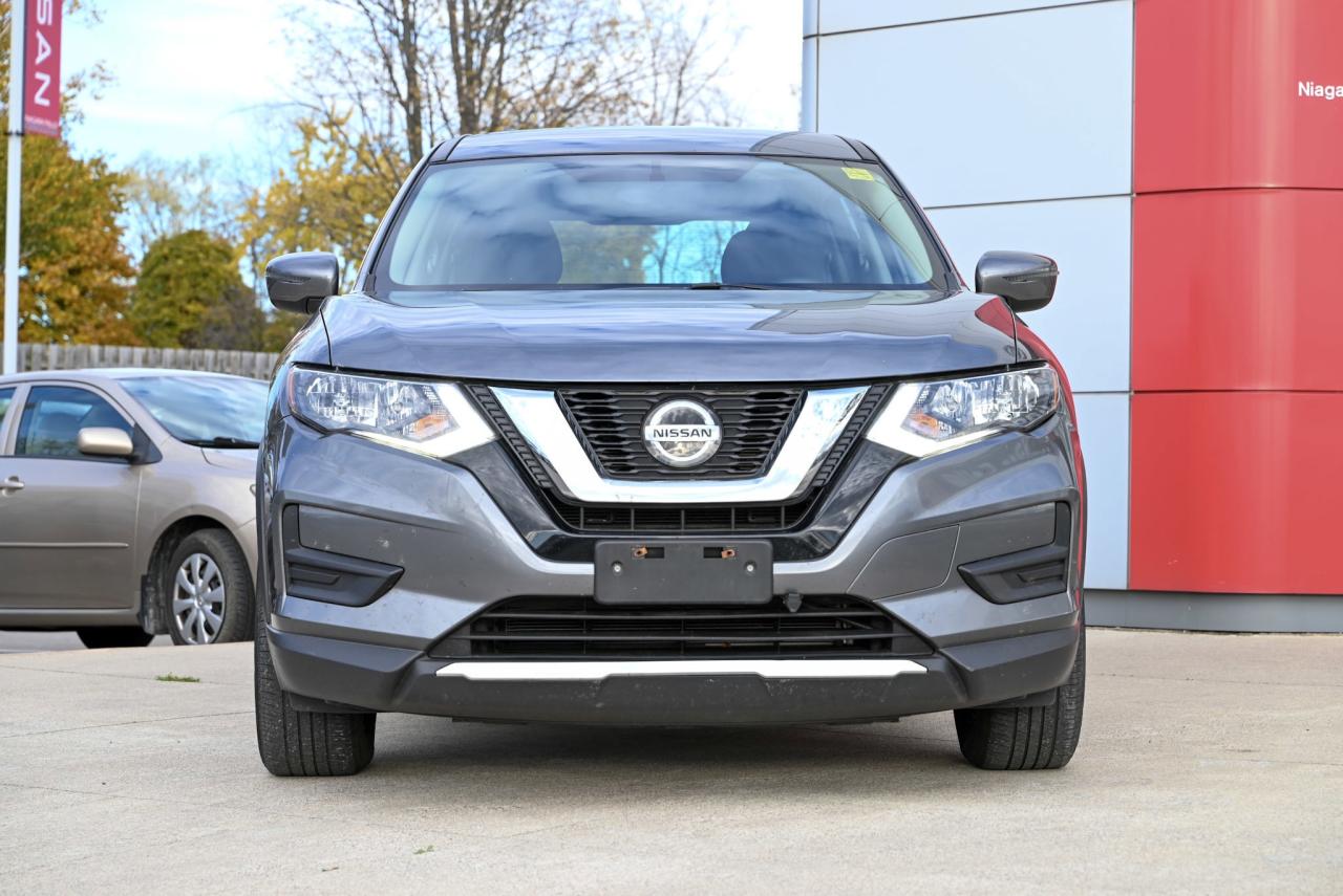 2018 Nissan Rogue 1-OWNER SUV/ LOW KILO/ SERVICE HISTORY Photo