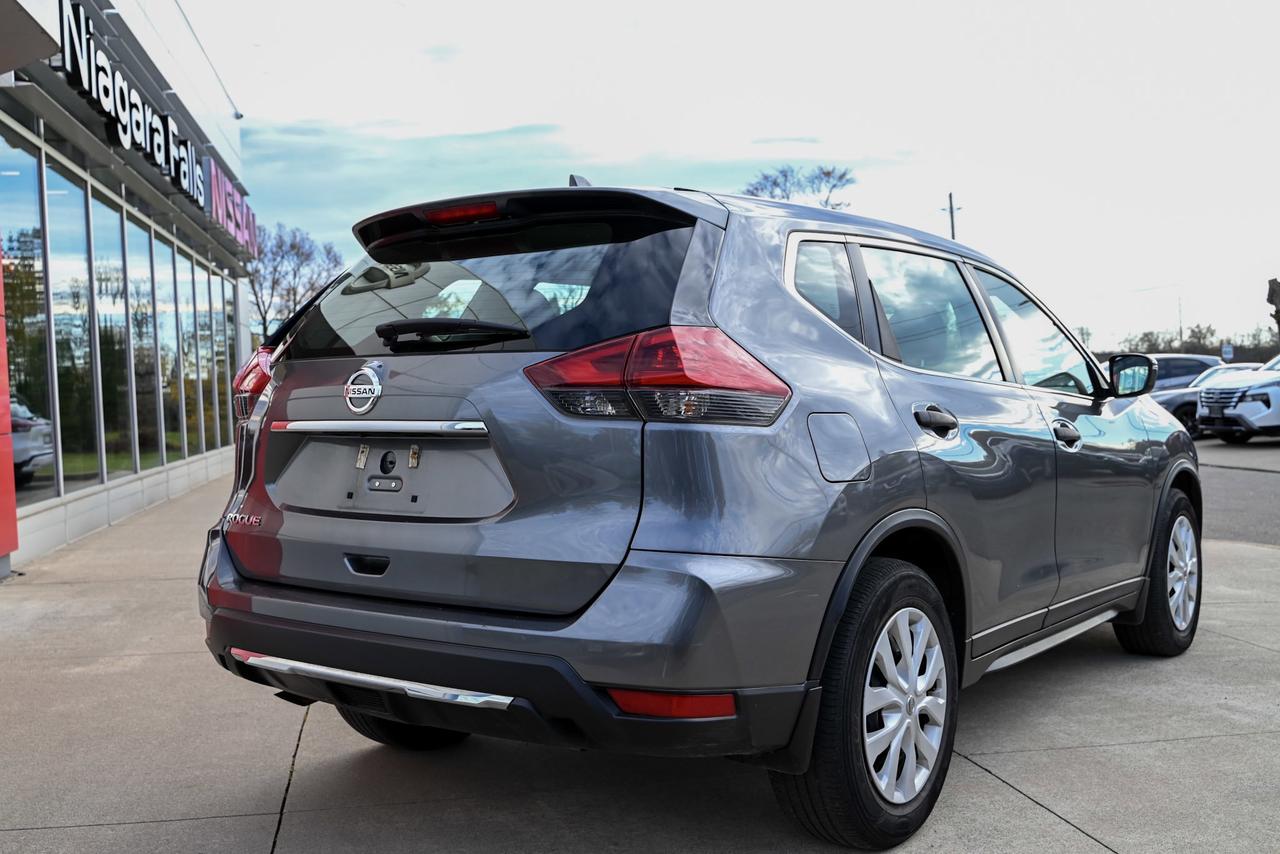 2018 Nissan Rogue 1-OWNER SUV/ LOW KILO/ SERVICE HISTORY Photo