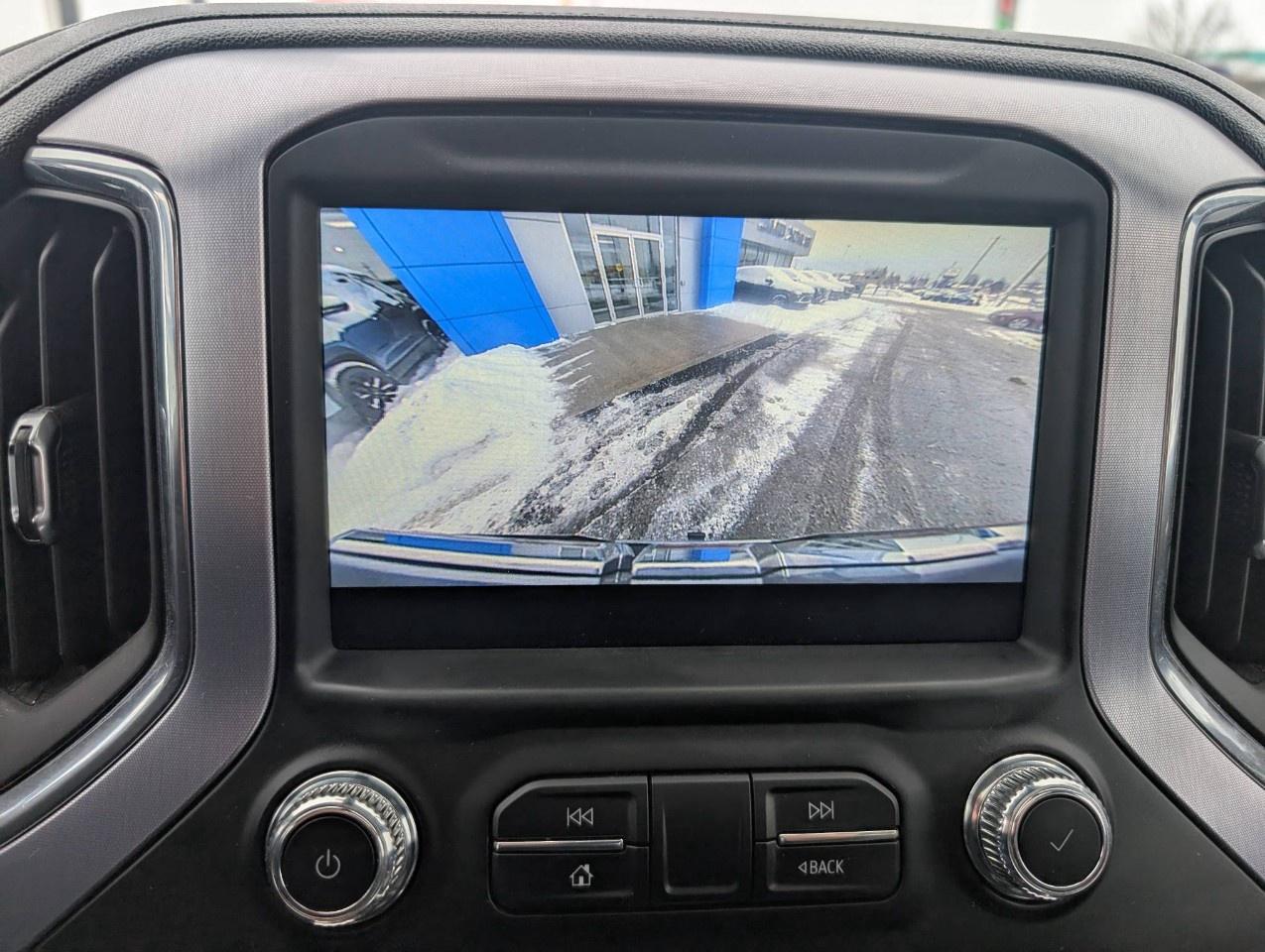 2022 GMC Sierra 1500 Limited Crew Cab Short Box 4-Wheel Drive SLT Photo