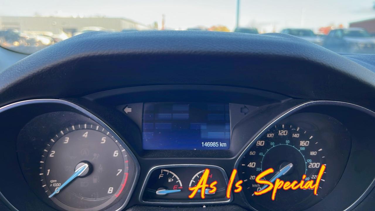 2014 Ford Focus SE 4DR SEDAN Photo