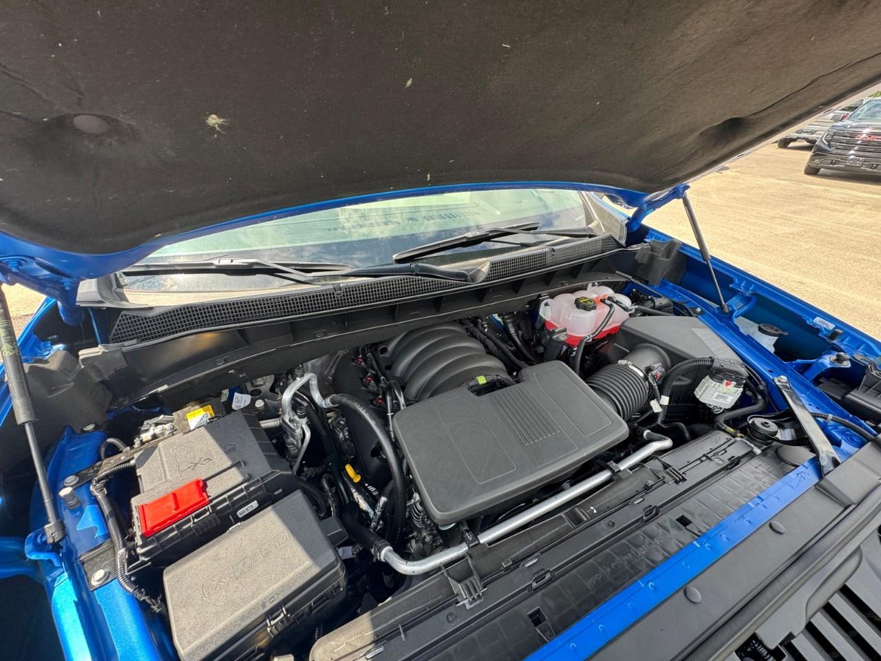 2025 Chevrolet Silverado 1500 Crew Cab Short Box 4-Wheel Drive RST Photo