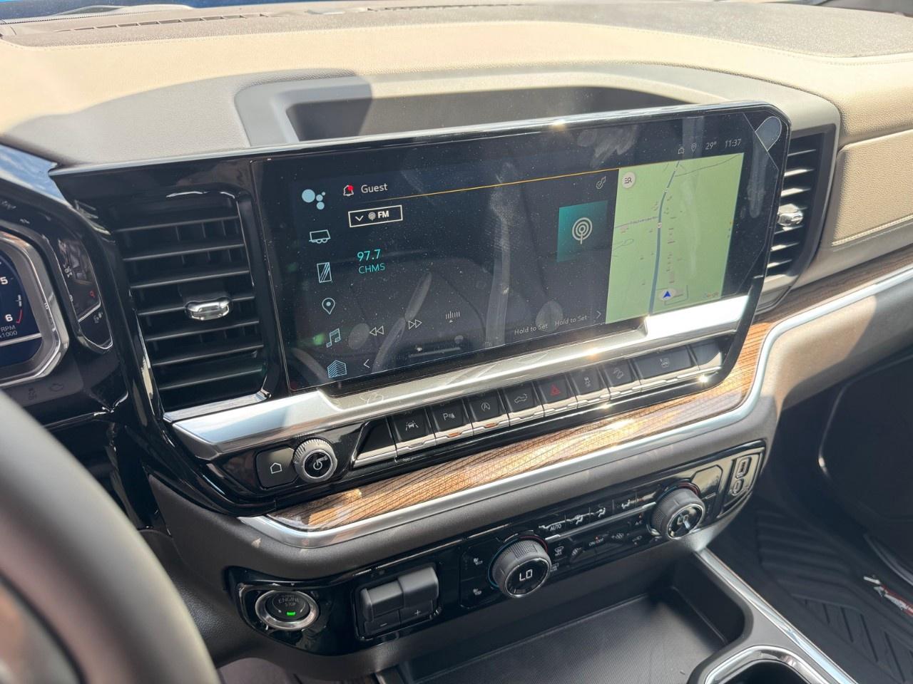 2025 Chevrolet Silverado 1500 Crew Cab Short Box 4-Wheel Drive RST Photo