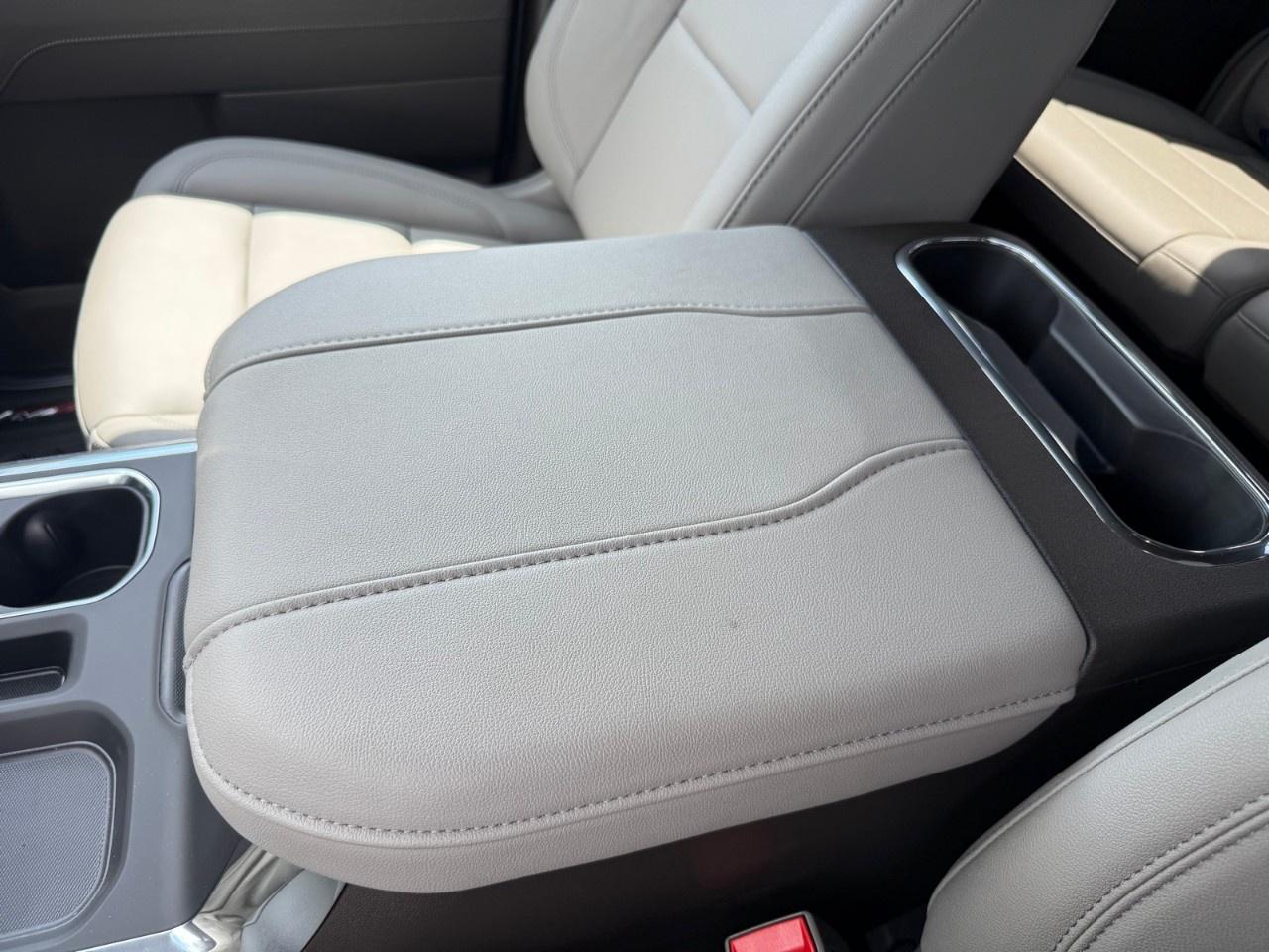 2025 Chevrolet Silverado 1500 Crew Cab Short Box 4-Wheel Drive RST Photo