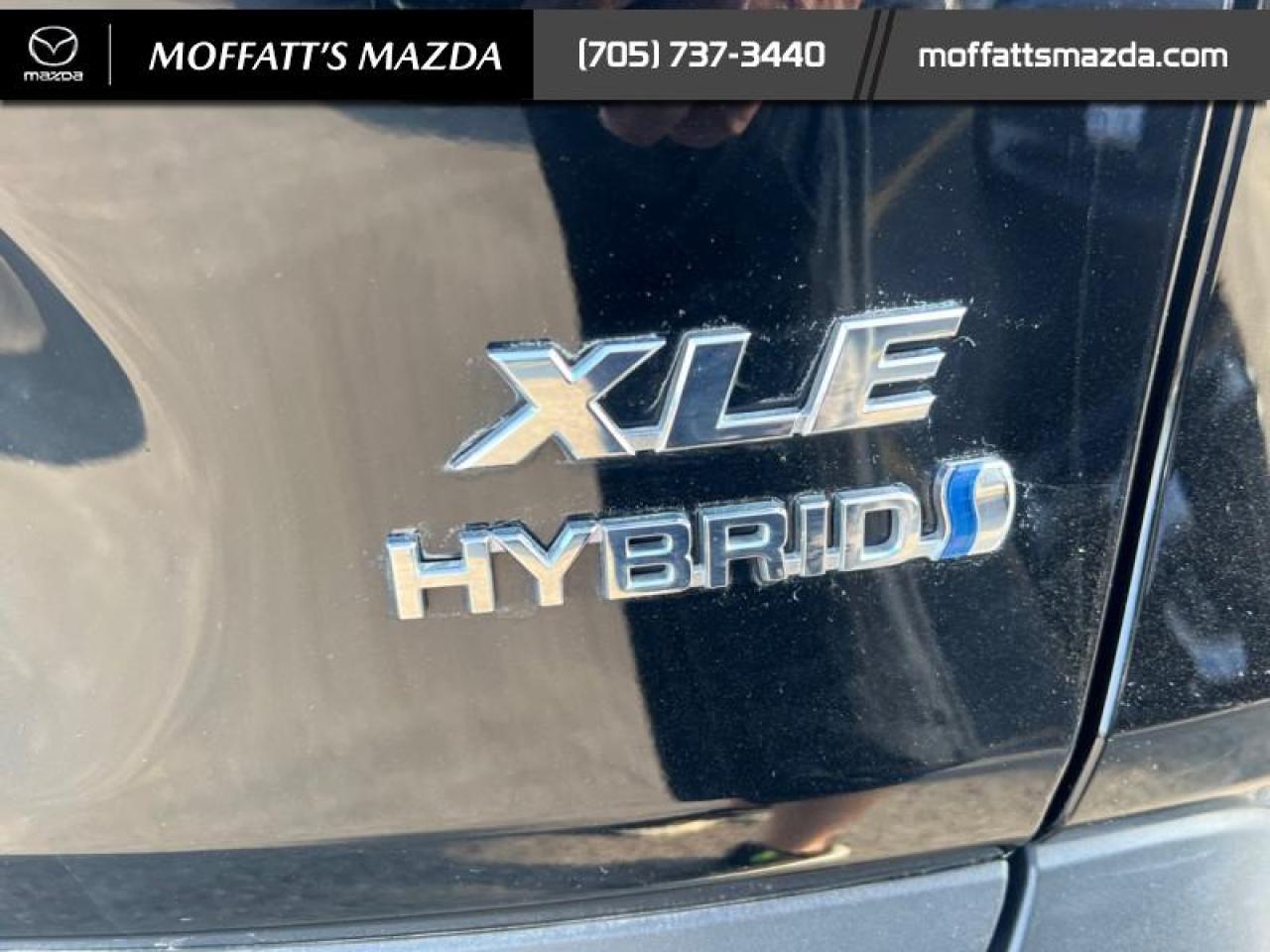 2023 Toyota RAV4 Hybrid XLE Photo