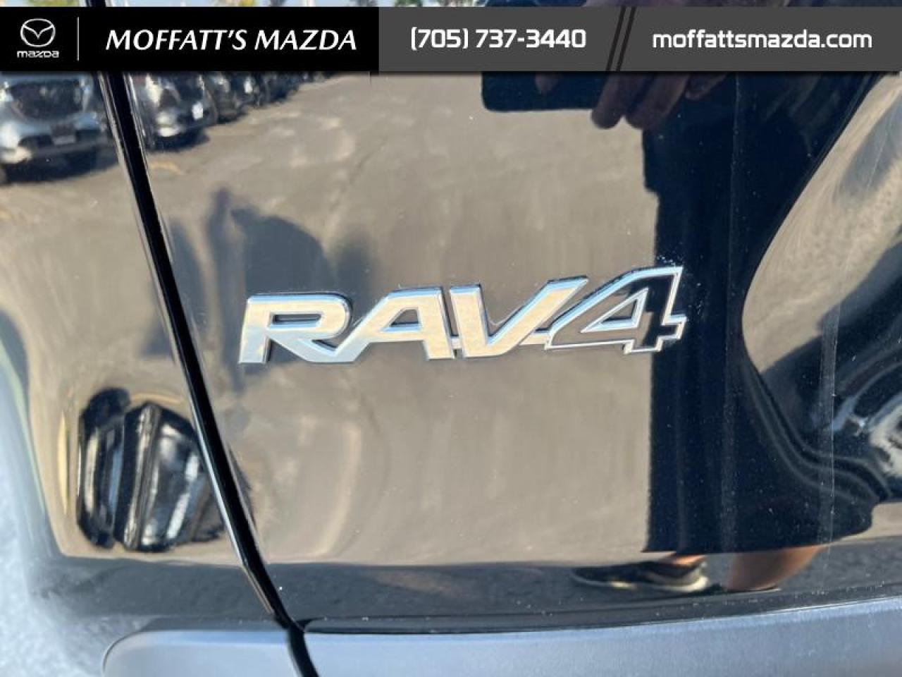 2023 Toyota RAV4 Hybrid XLE Photo