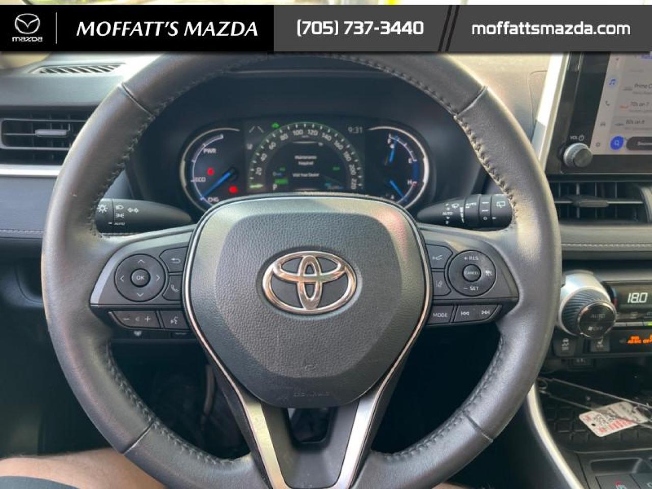 2023 Toyota RAV4 Hybrid XLE Photo