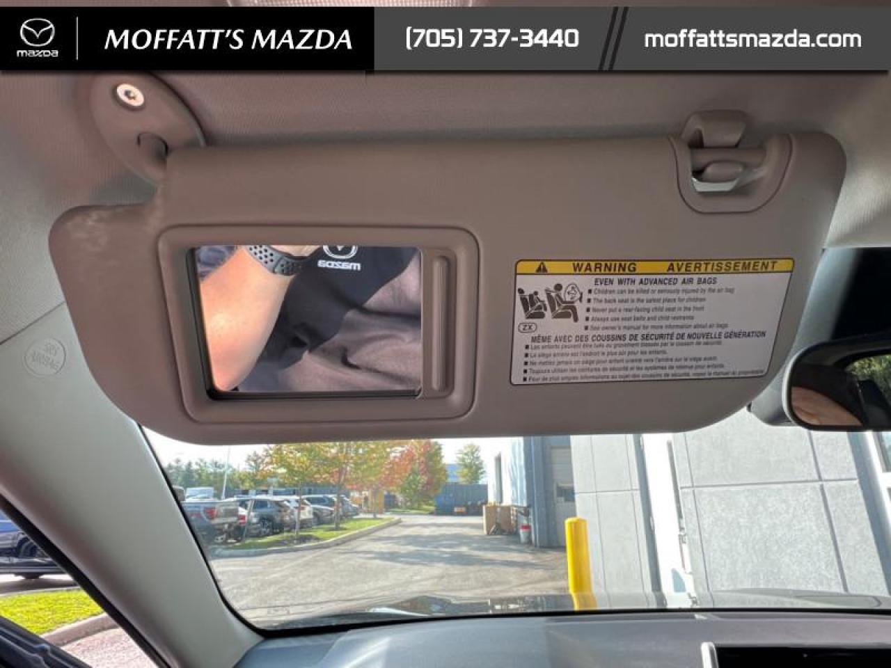 2023 Toyota RAV4 Hybrid XLE Photo