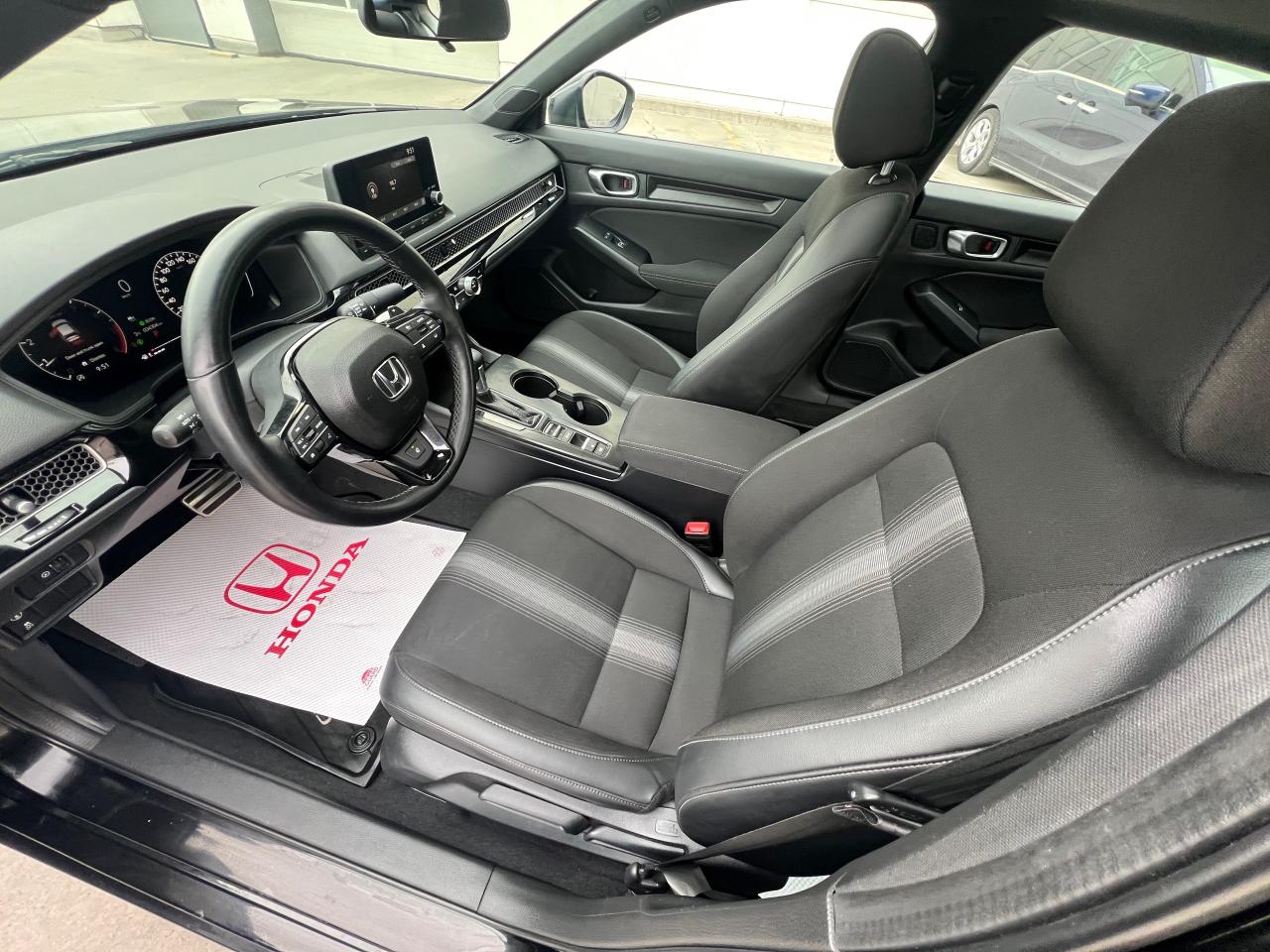 2023 Honda Civic Sport 4dr Sedan Photo