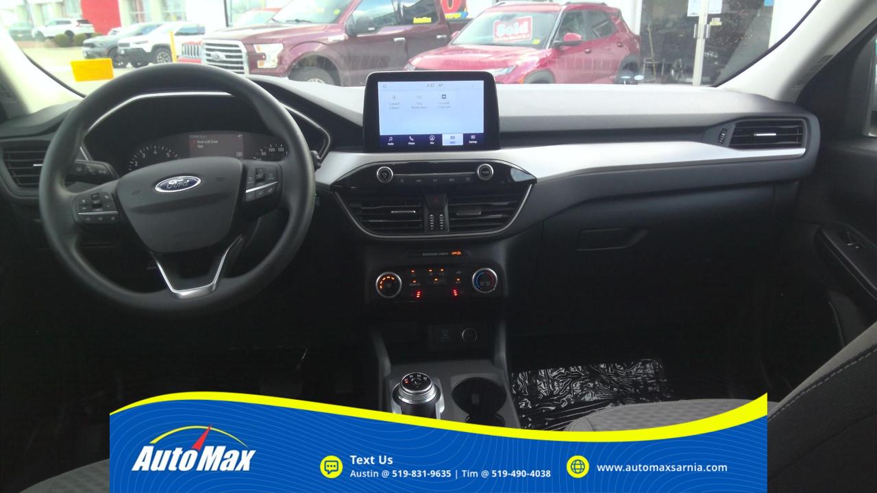 2021 Ford Escape SE 4dr All-Wheel Drive Photo