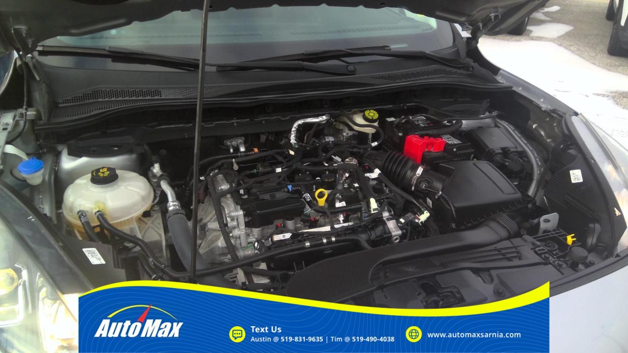 2021 Ford Escape SE 4dr All-Wheel Drive Photo