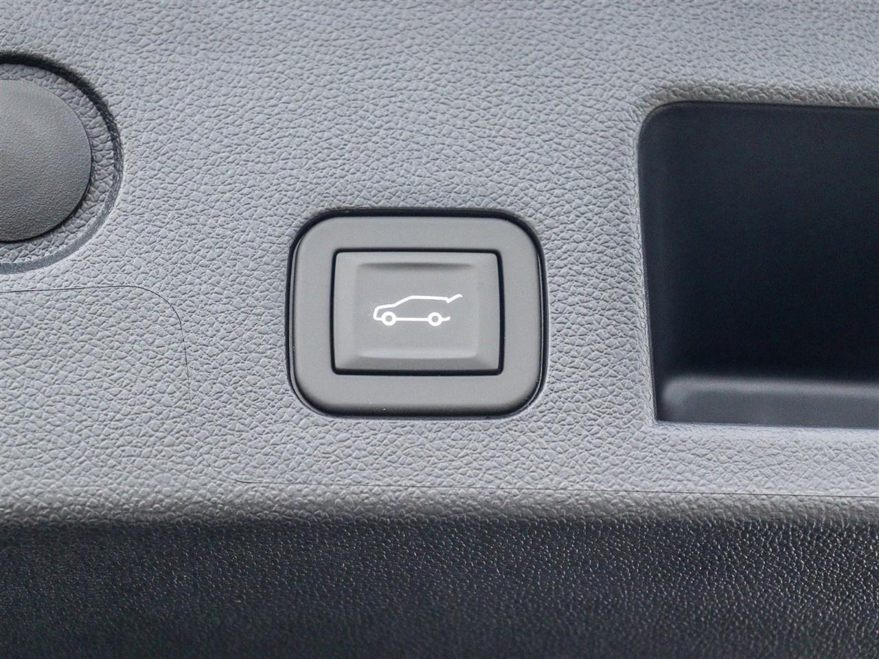 2026 Chevrolet Equinox AWD RS Photo