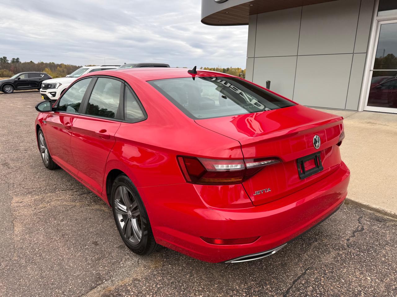 2019 Volkswagen Jetta 1.4 TSI Highline (A8) 4dr Sedan Photo