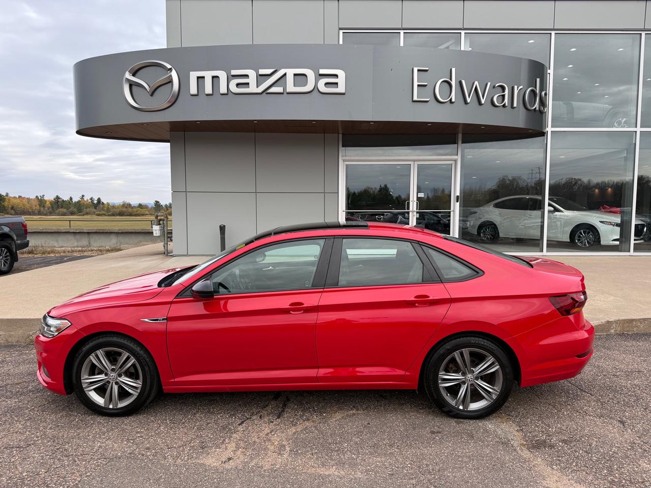 2019 Volkswagen Jetta 1.4 TSI Highline (A8) 4dr Sedan Photo0