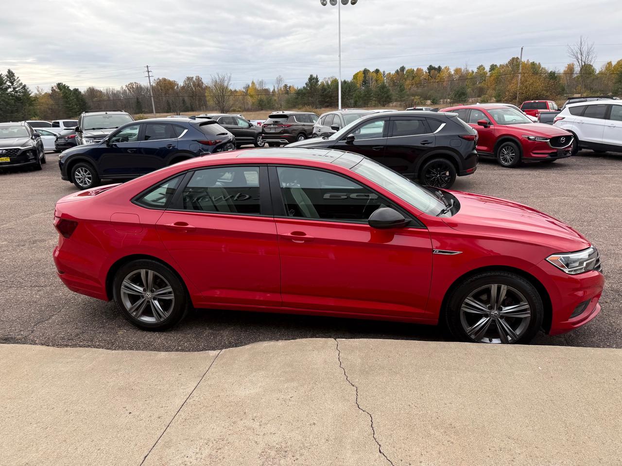 2019 Volkswagen Jetta 1.4 TSI Highline (A8) 4dr Sedan Photo