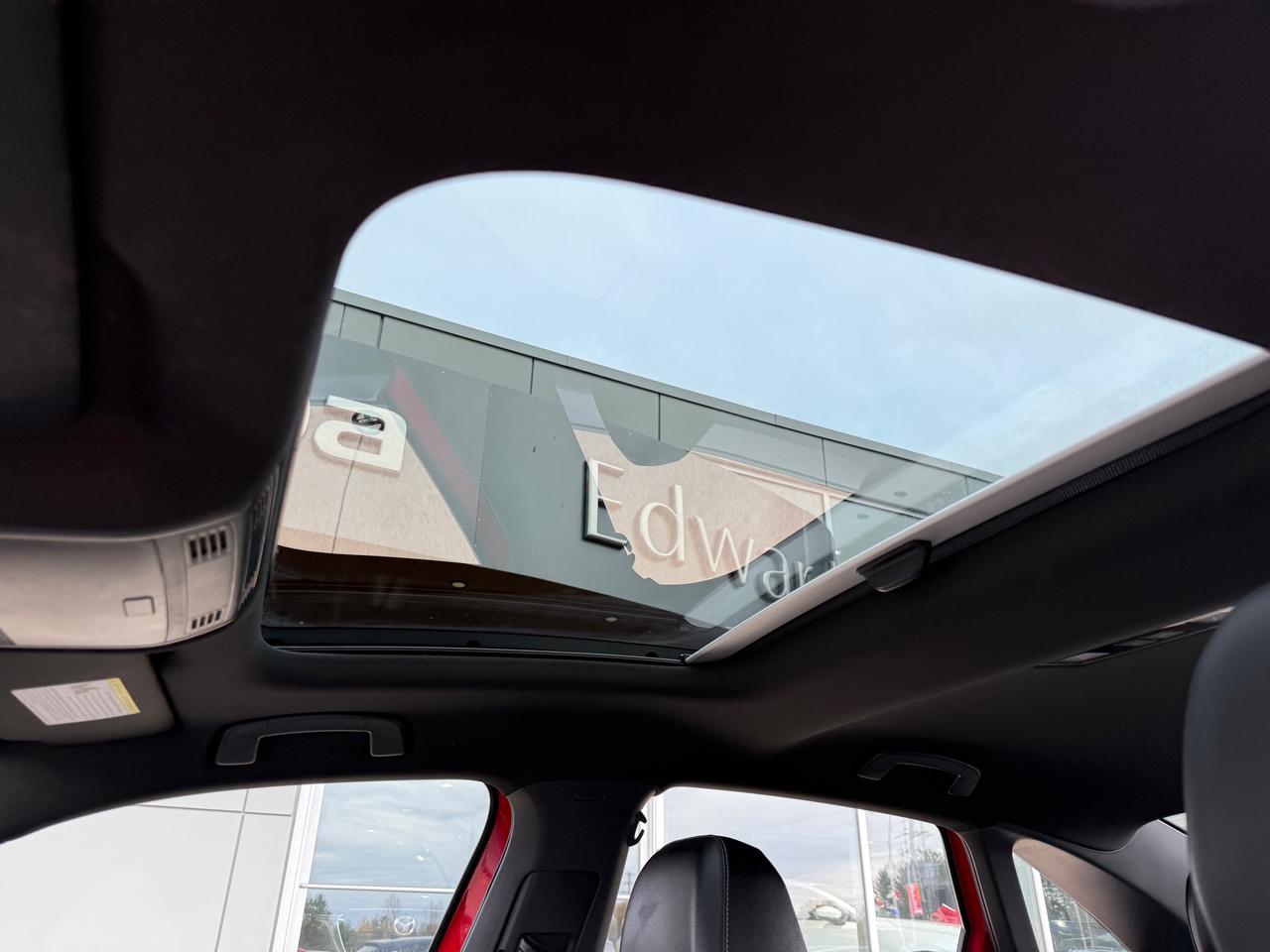 2019 Volkswagen Jetta 1.4 TSI Highline (A8) 4dr Sedan Photo