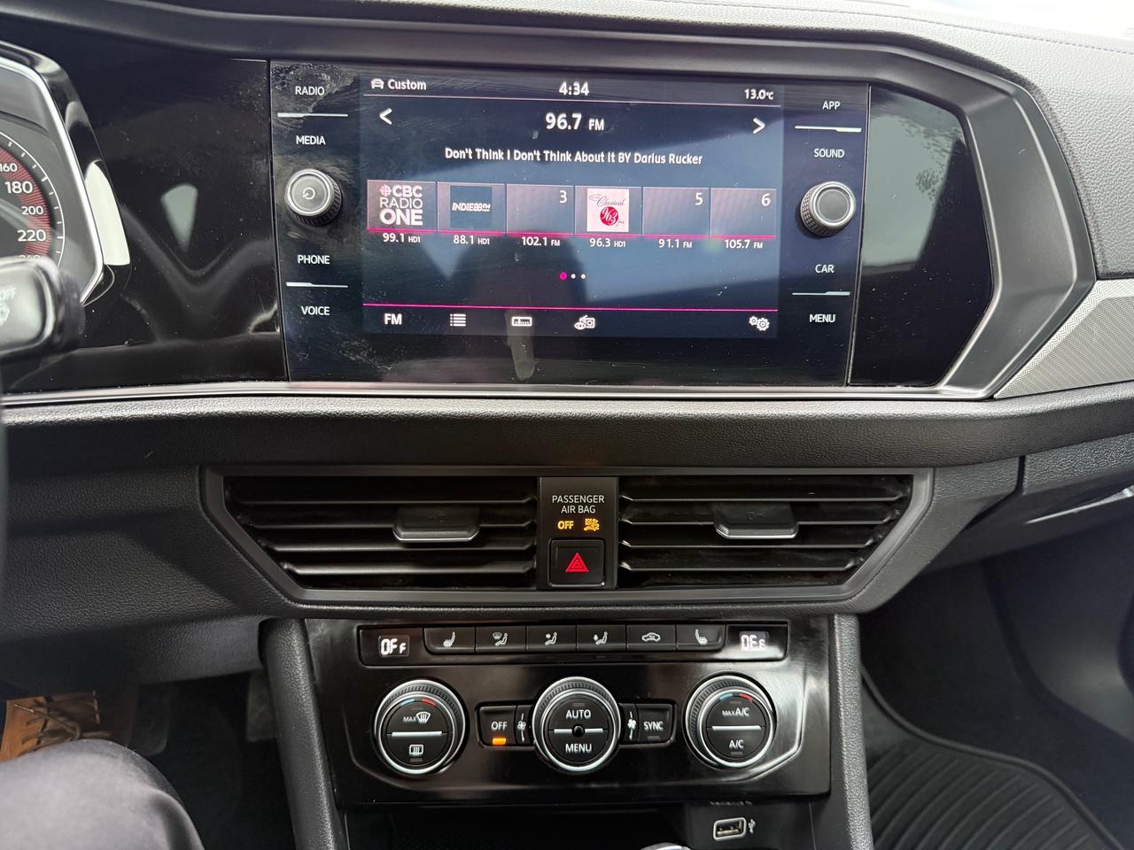 2019 Volkswagen Jetta 1.4 TSI Highline (A8) 4dr Sedan Photo