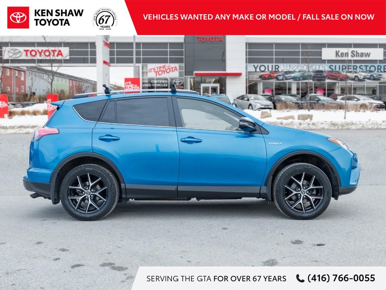 2017 Toyota RAV4 Hybrid SE 4dr All-Wheel Drive Photo